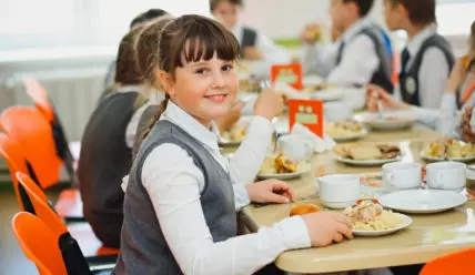 Горячее питание в школе: новый подход